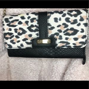 Jessica Simpson crossbody